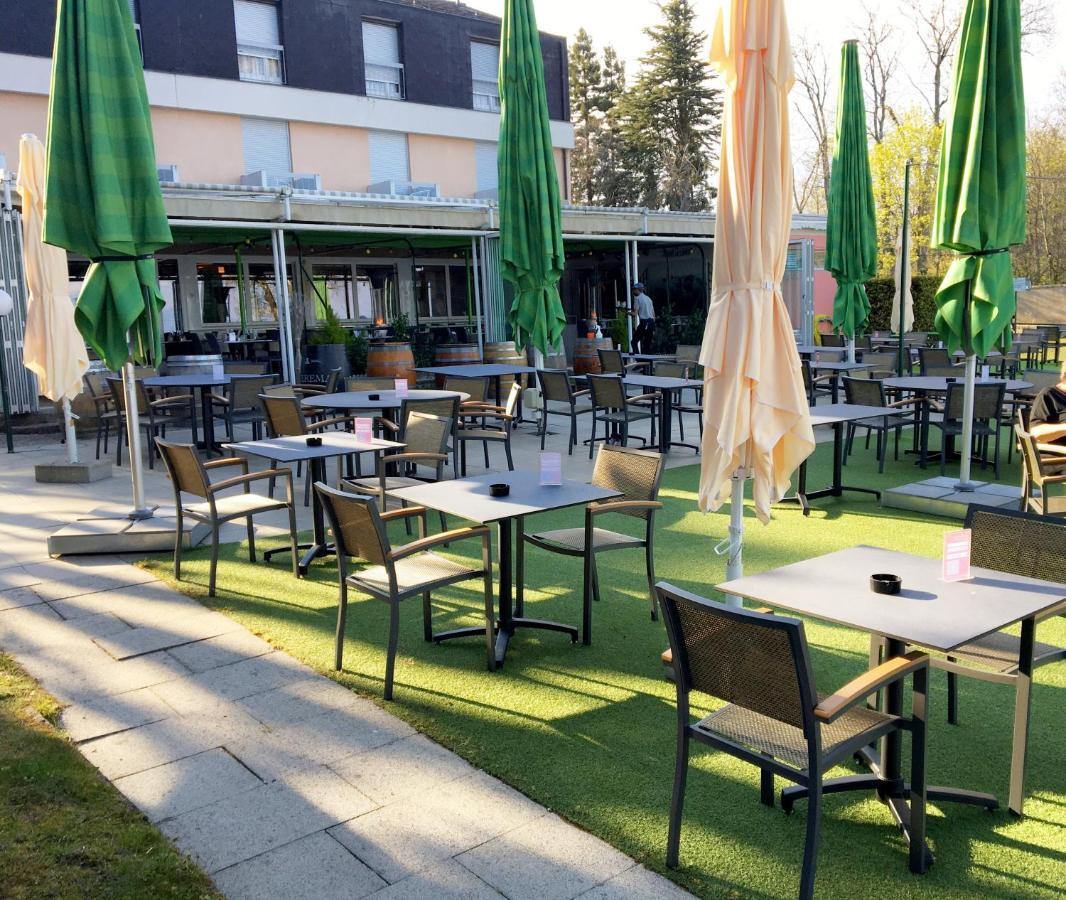 Hotel Restaurant De La Plage Gland Kültér fotó